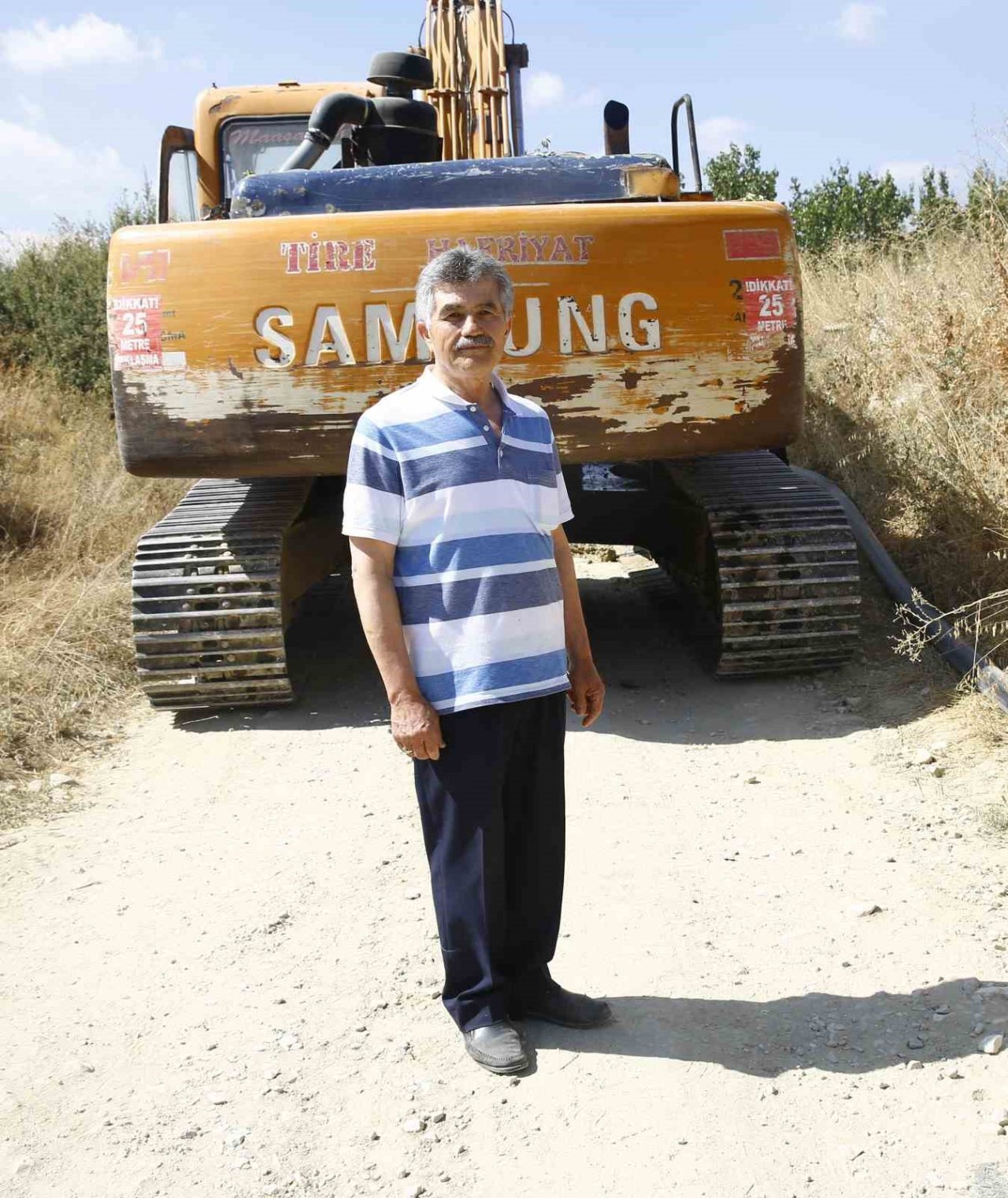 ASAT, Yelten mahallesinde eskiyen içme suyu boruları yeniliyor