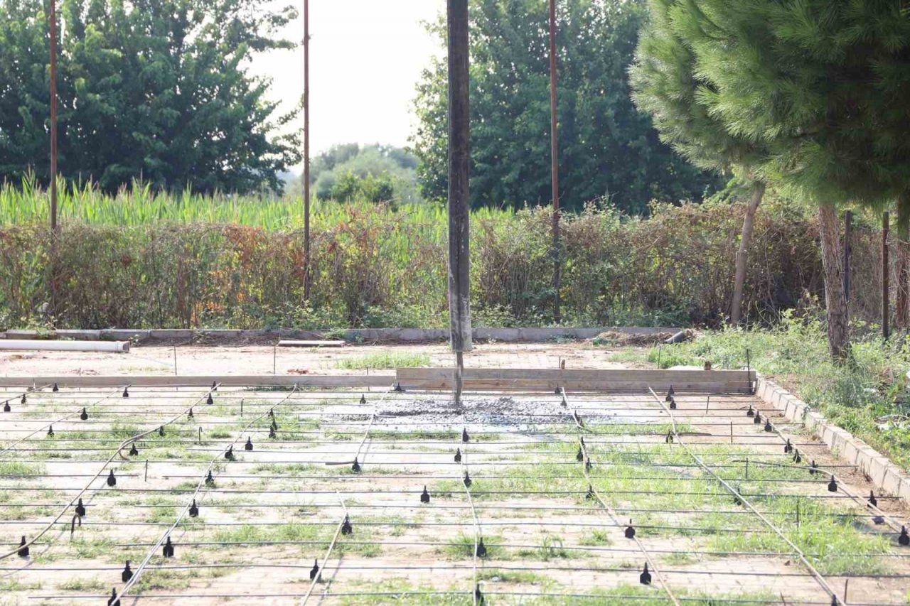 İlk betonu Başkan Güler döktü