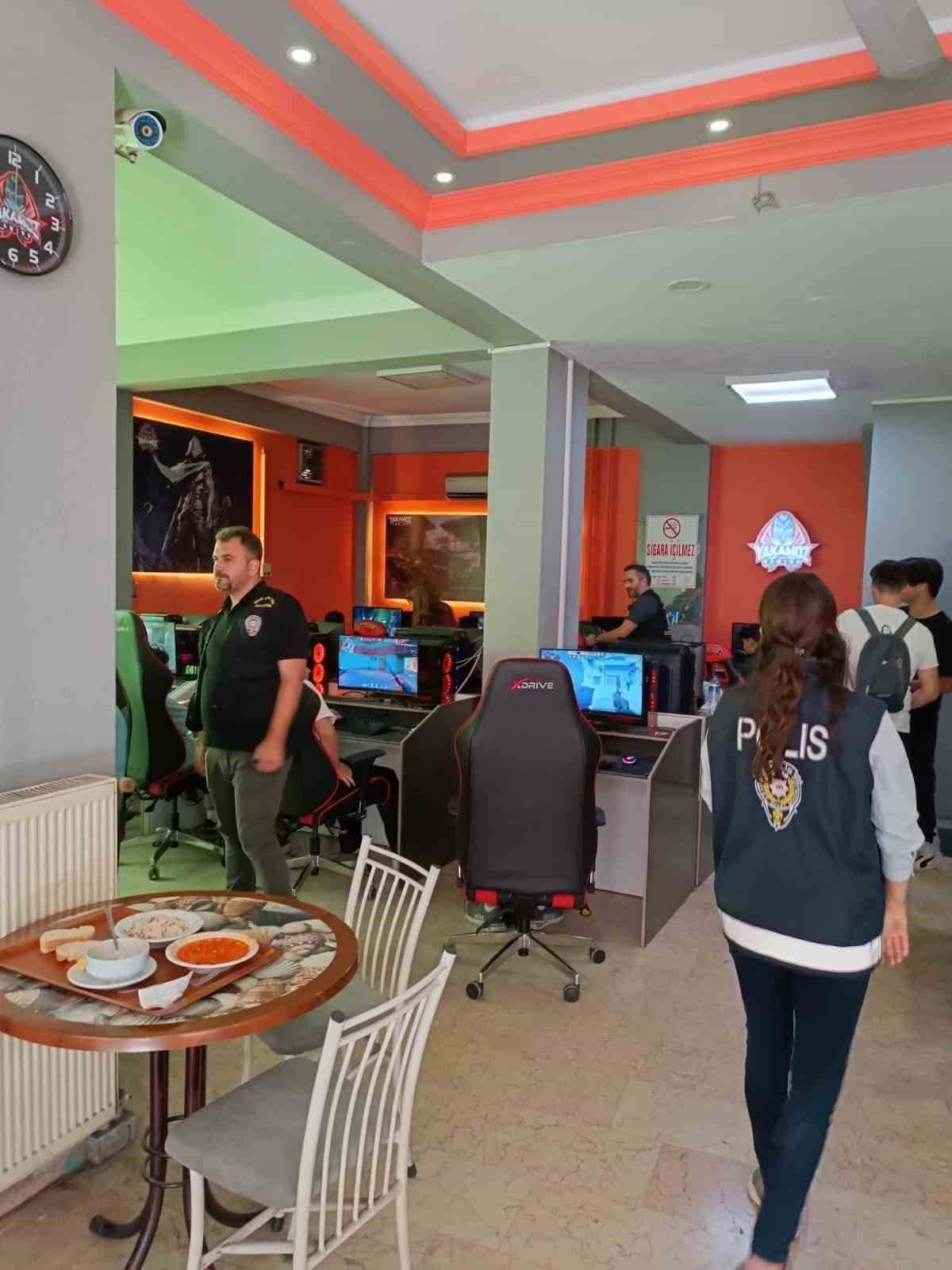 Bartın’da internet kafeler denetlendi