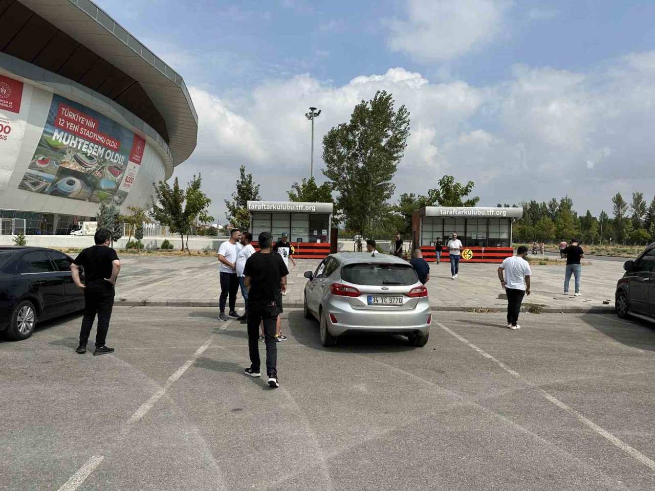 Eskişehir’i milli maç heyecanı sardı