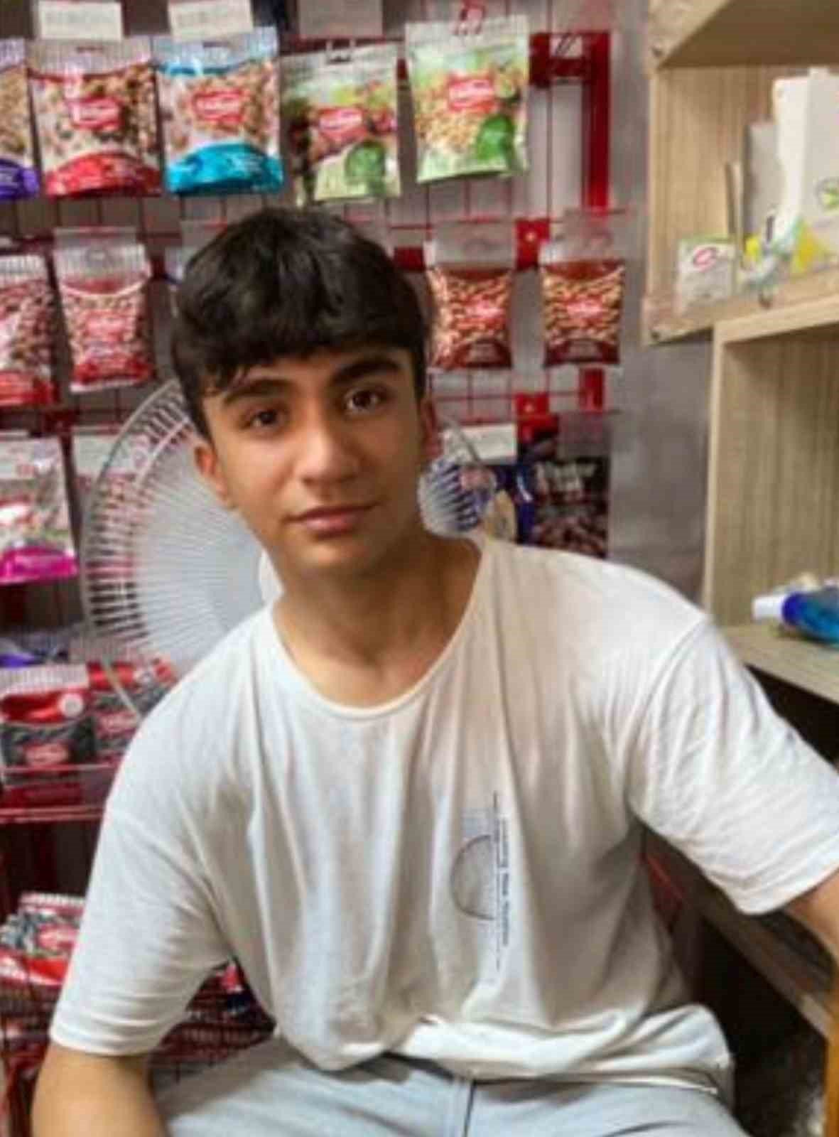 Sarıyer’de denize giren 14 yaşındaki çocuk kayboldu