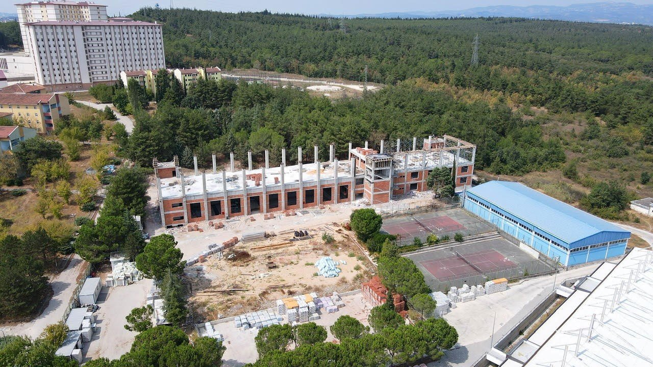 Uludağ Üniversitesi şantiyeye döndü...