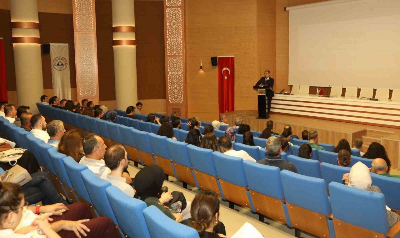 ERÜ’de TÜBİTAK 1001 Projeleri Bilgi Günü düzenlendi