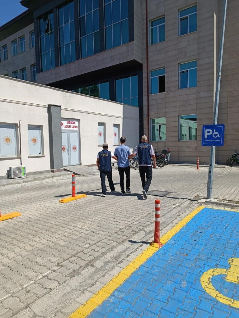 Firari FETÖ’cü yakalandı