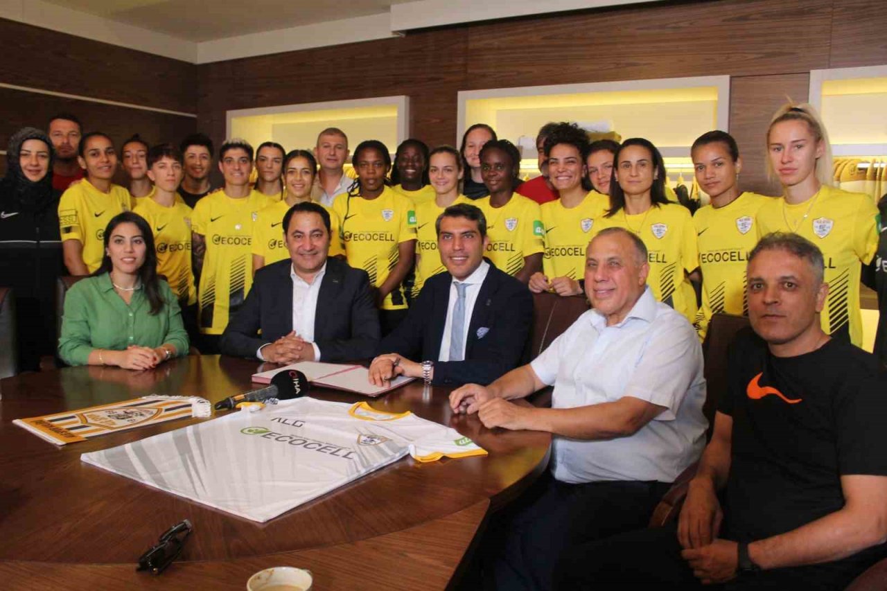 Gaziantep ALG Spor forma göğüs sponsorluğu anlaşması imzaladı