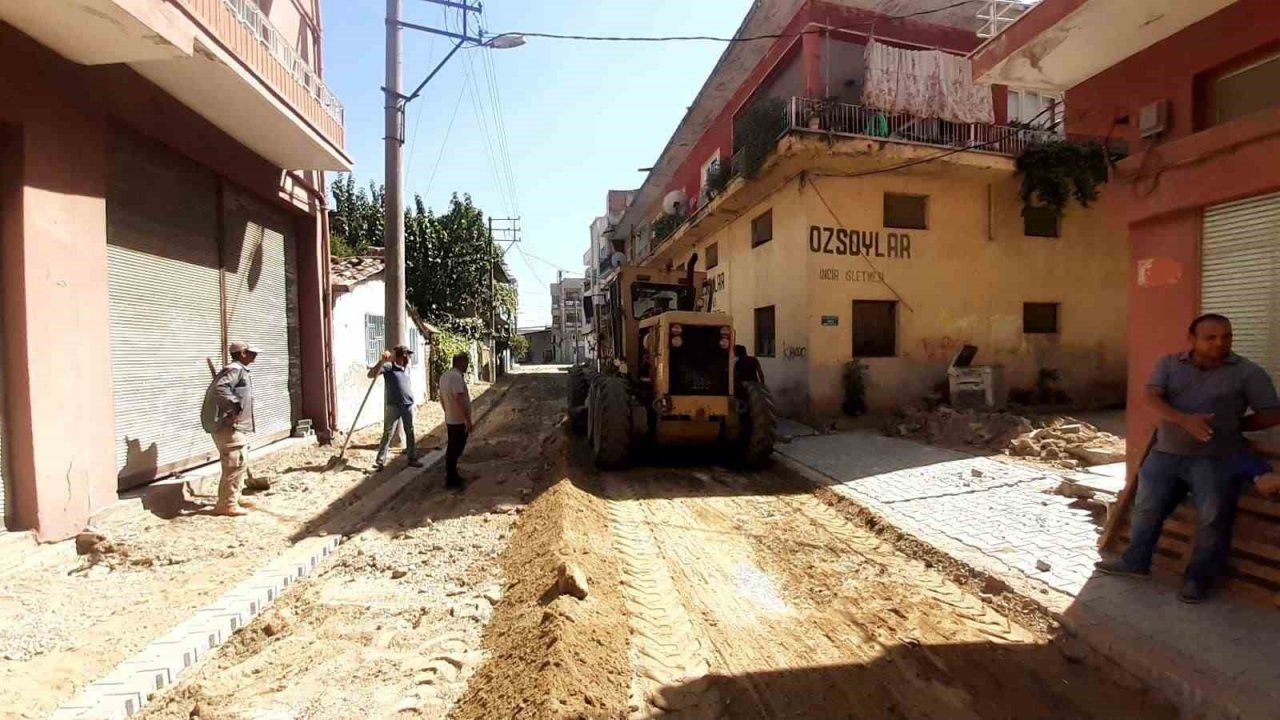 Germencik’te Lozan Caddesi yenileniyor
