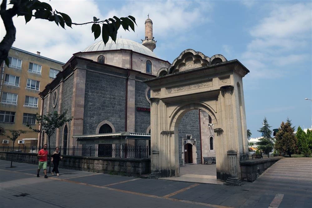 Giresun’un tarihi eserleri aile tarihiyle birlikte kitaplaştırıldı