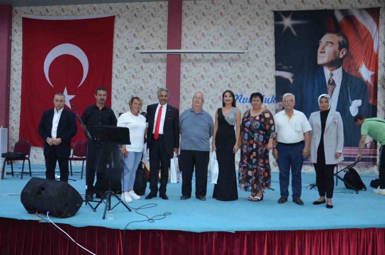 Gömeç’te kurtuluş yıldönümü etkinlikleri konserlerle sürüyor