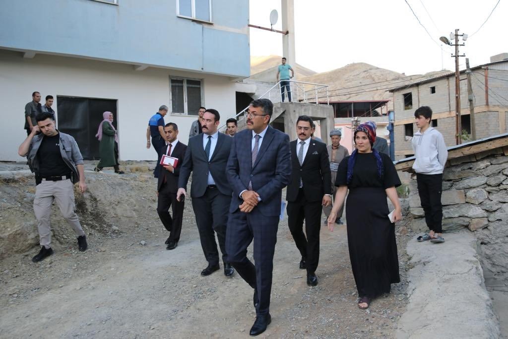 Vali Çelik, vatandaşın talebini yerinde inceledi