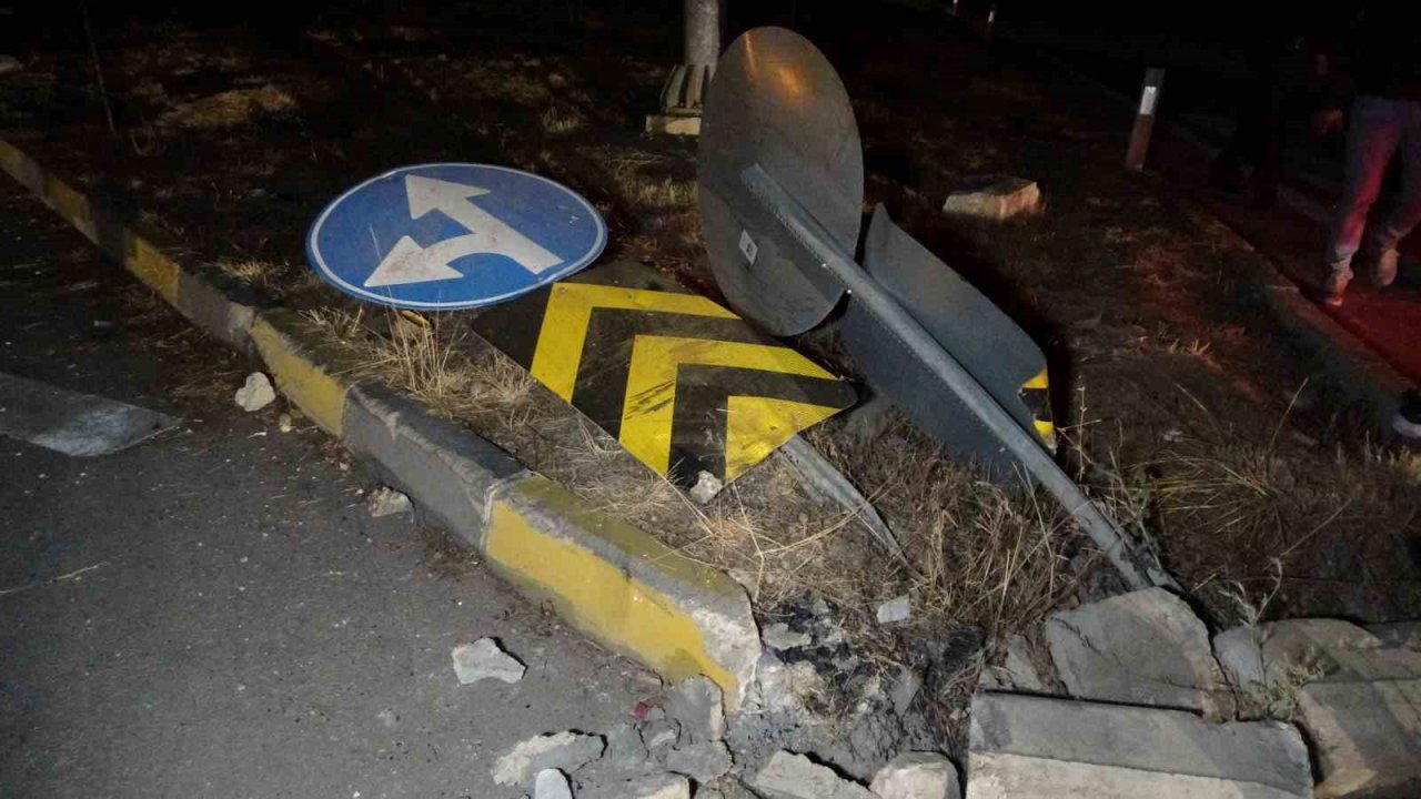 Kastamonu’da cip ile hafif ticari araç çarpıştı: 4 yaralı