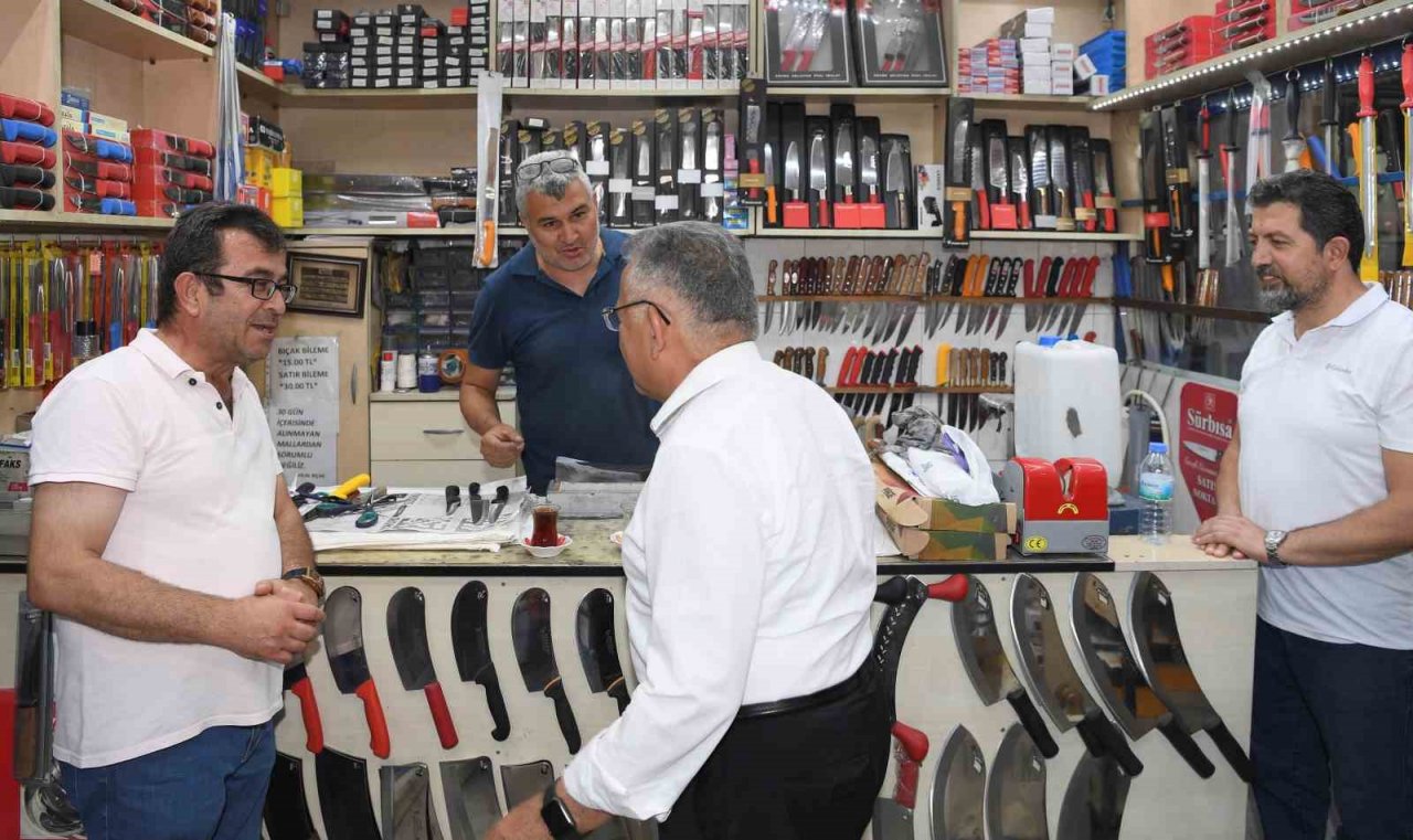 Başkan Büyükkılıç’tan Esnaf ziyareti