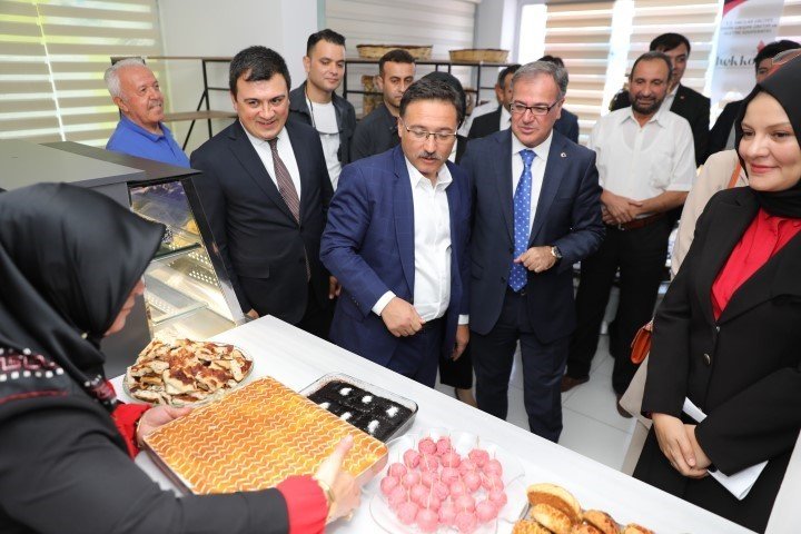 Vali Çiçek, ilçe ziyaretlerine devam ediyor