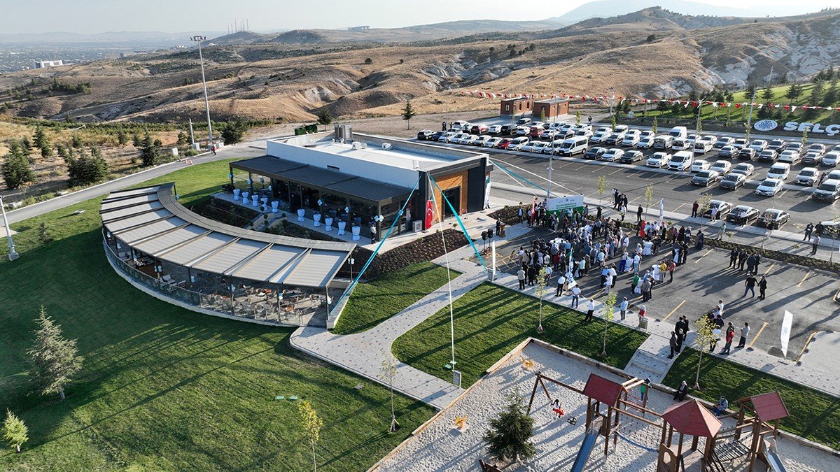 Selçuklu Seyir Kafe ve Koku Bahçesi açıldı