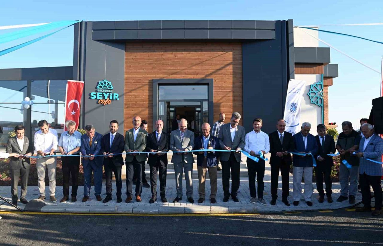 Selçuklu Seyir Kafe ve Koku Bahçesi açıldı
