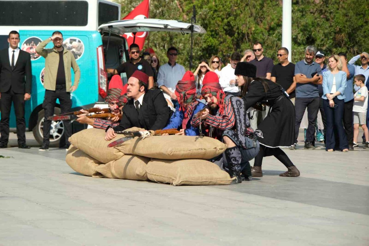 Manisa’da kurtuluş günü etkinlikleri duygulandırdı