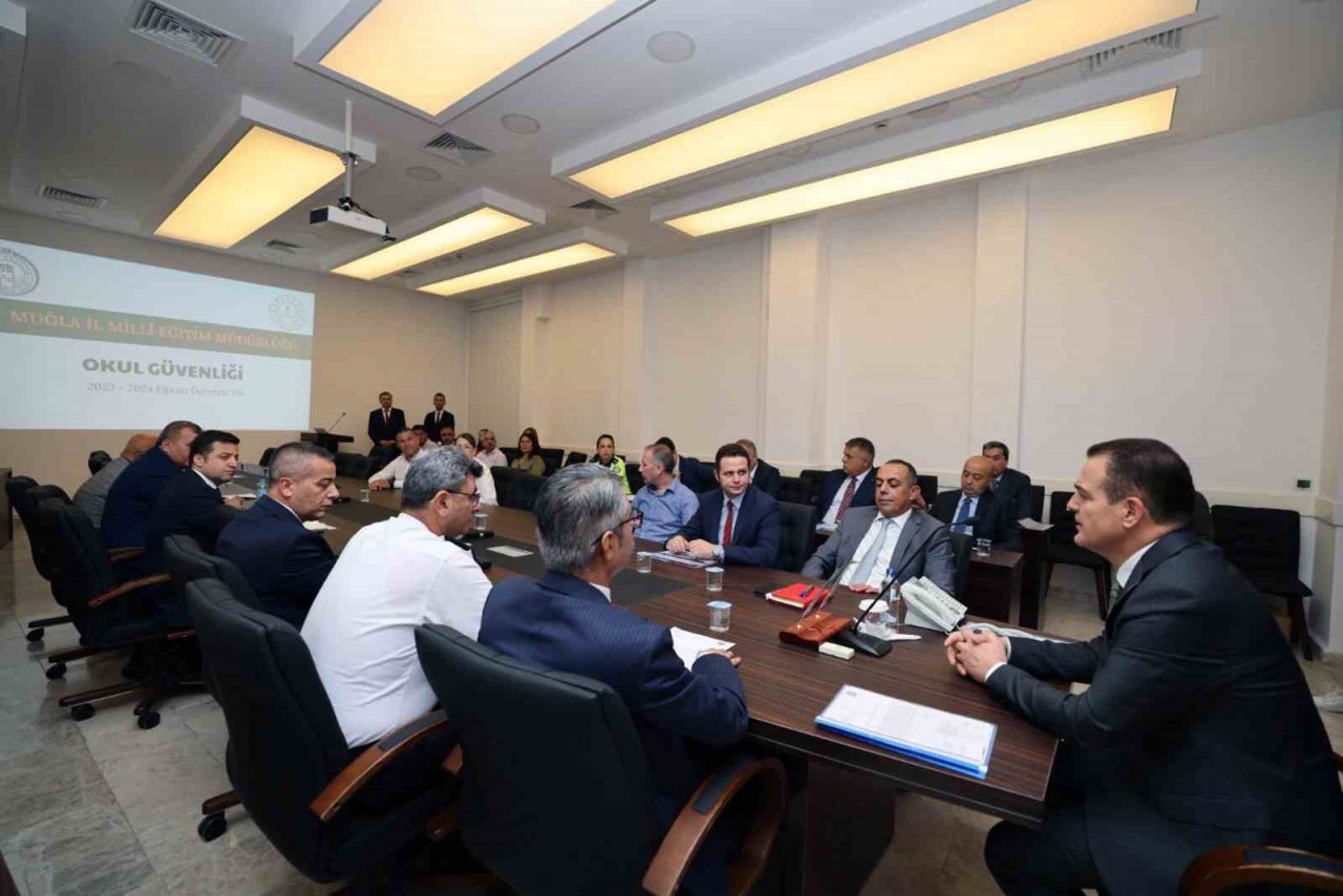 Muğla’da yeni eğitim-öğretim yılı güvenlik tedbirleri toplantısı