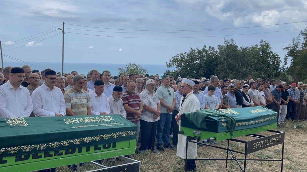 Ordu’daki kazada hayatını kaybeden 3 kişi toprağa verildi