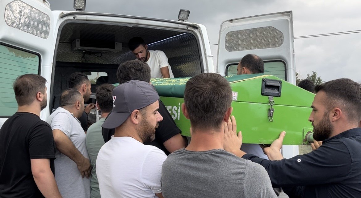 Ordu’daki kazada hayatını kaybeden 3 kişi toprağa verildi