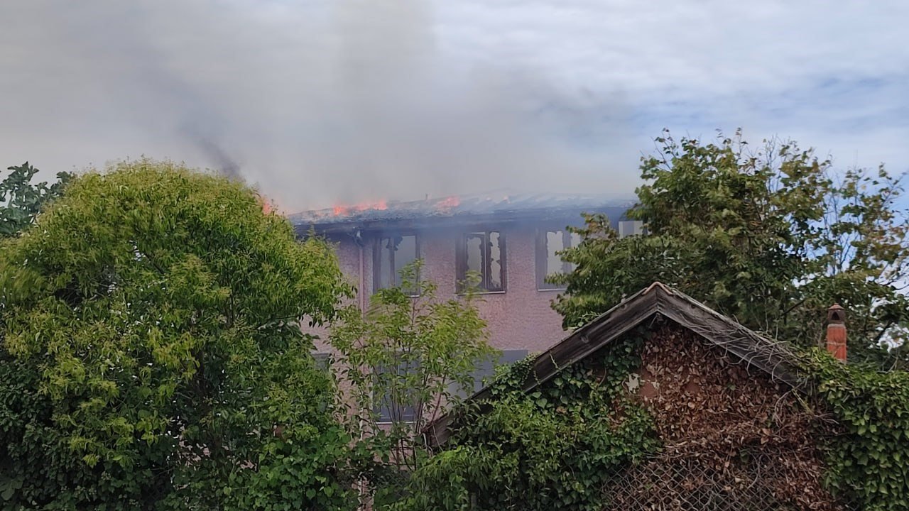 Villa alevlere teslim oldu