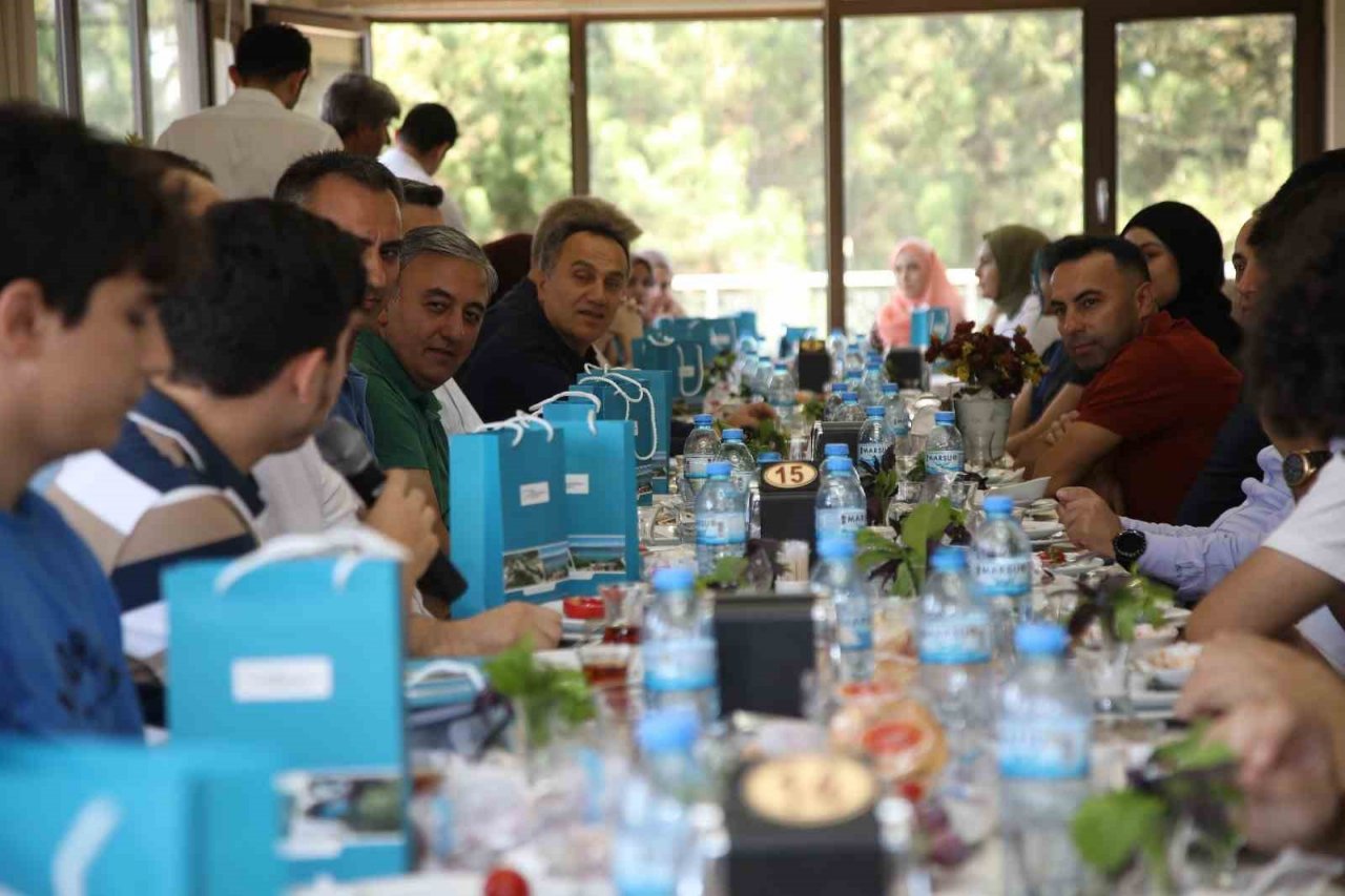 TOGÜ Rektörü Yılmaz: "Göstermiş olduğunuz başarıdan dolayı kutluyorum"