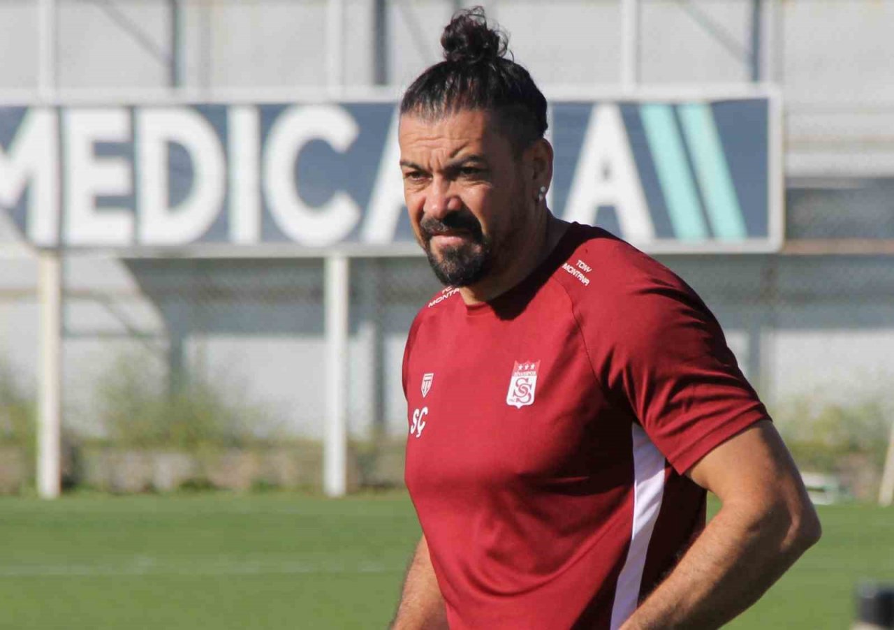 Sivasspor istasyon çalıştı