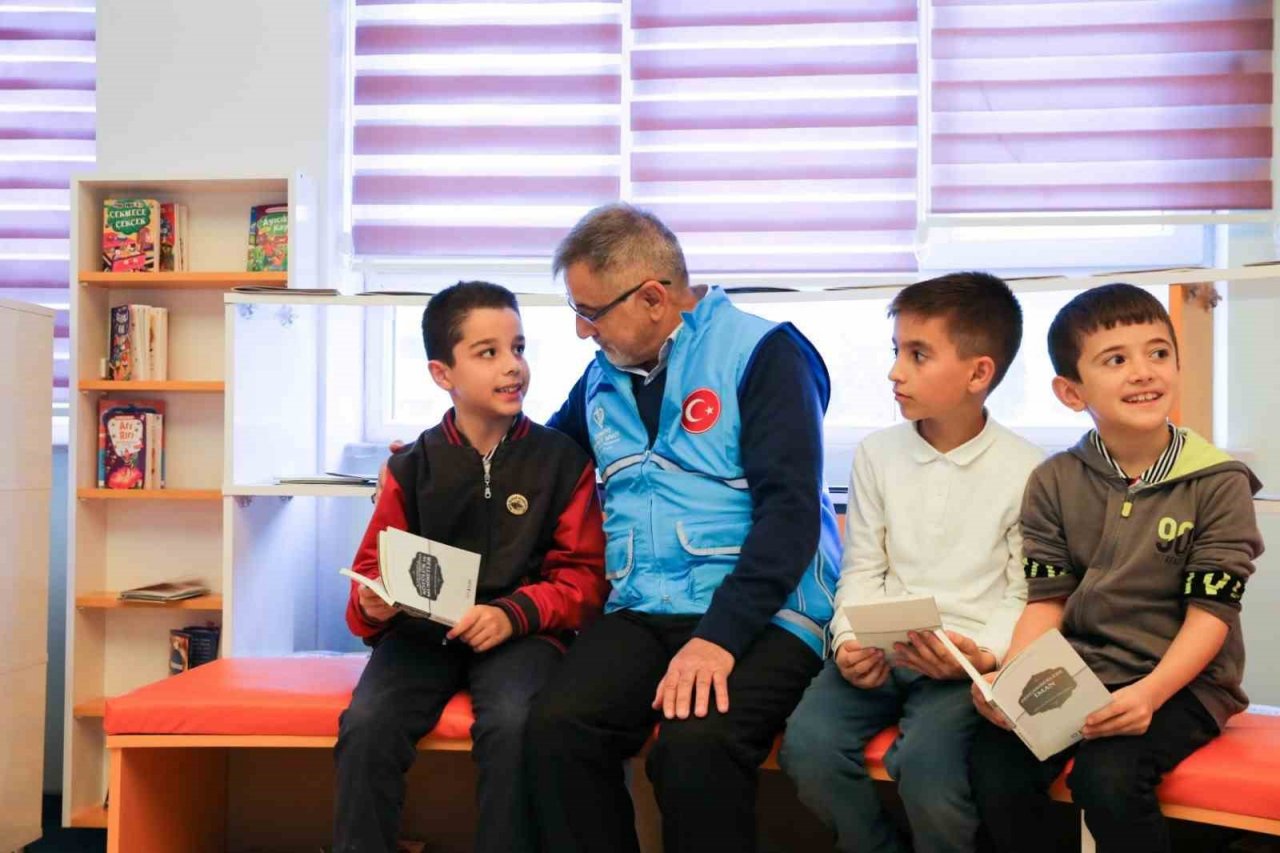 TDV’den 230 kütüphaneye kitap desteği