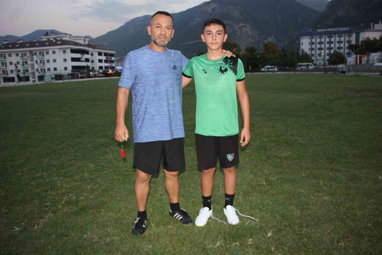 Denizlispor’un minik yıldızı aile büyüklerinin izinde ilerliyor