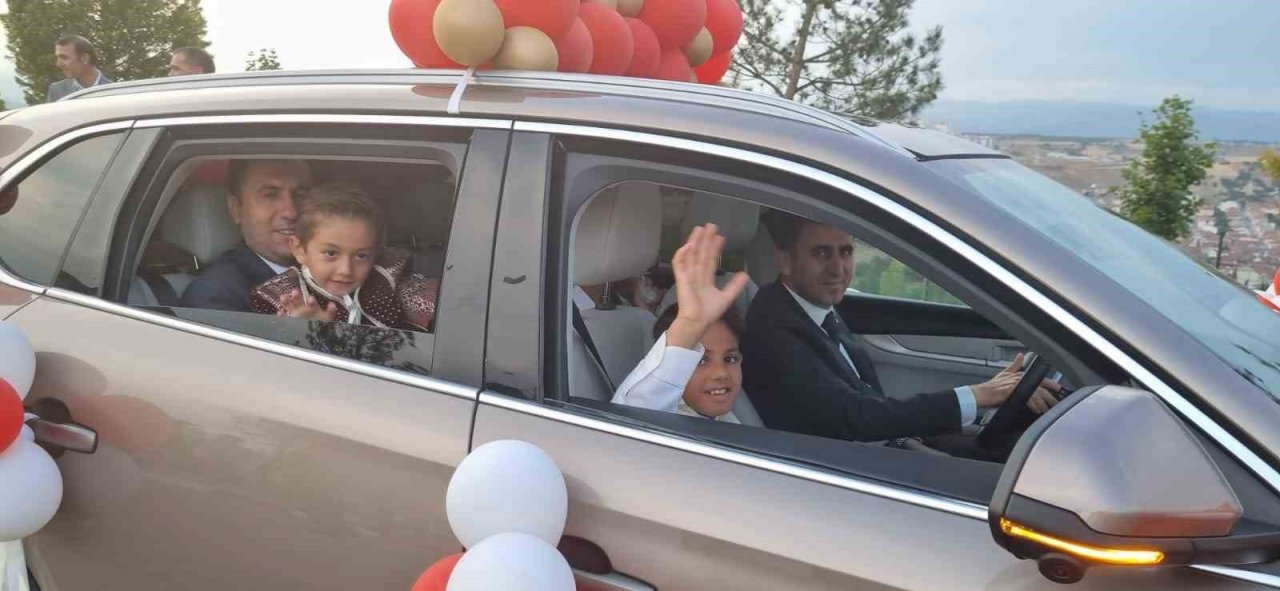 TOGG’lar sünnet çocukları için süslendi