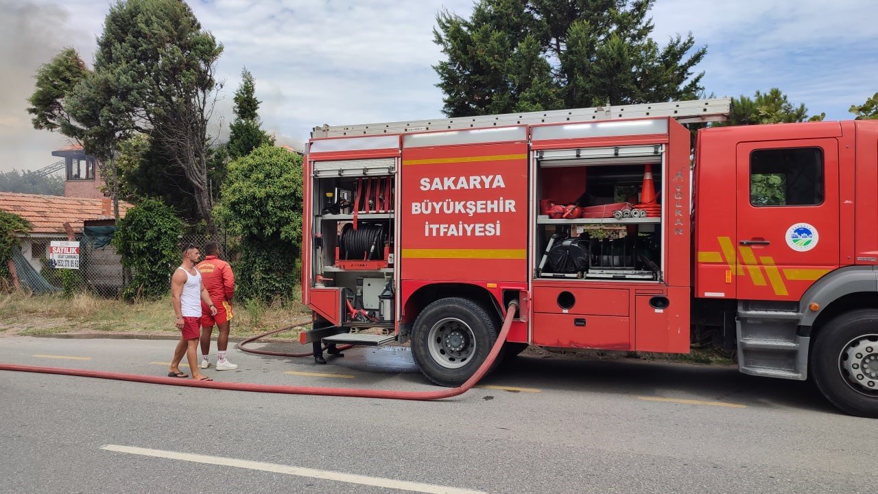 Villa alevlere teslim oldu