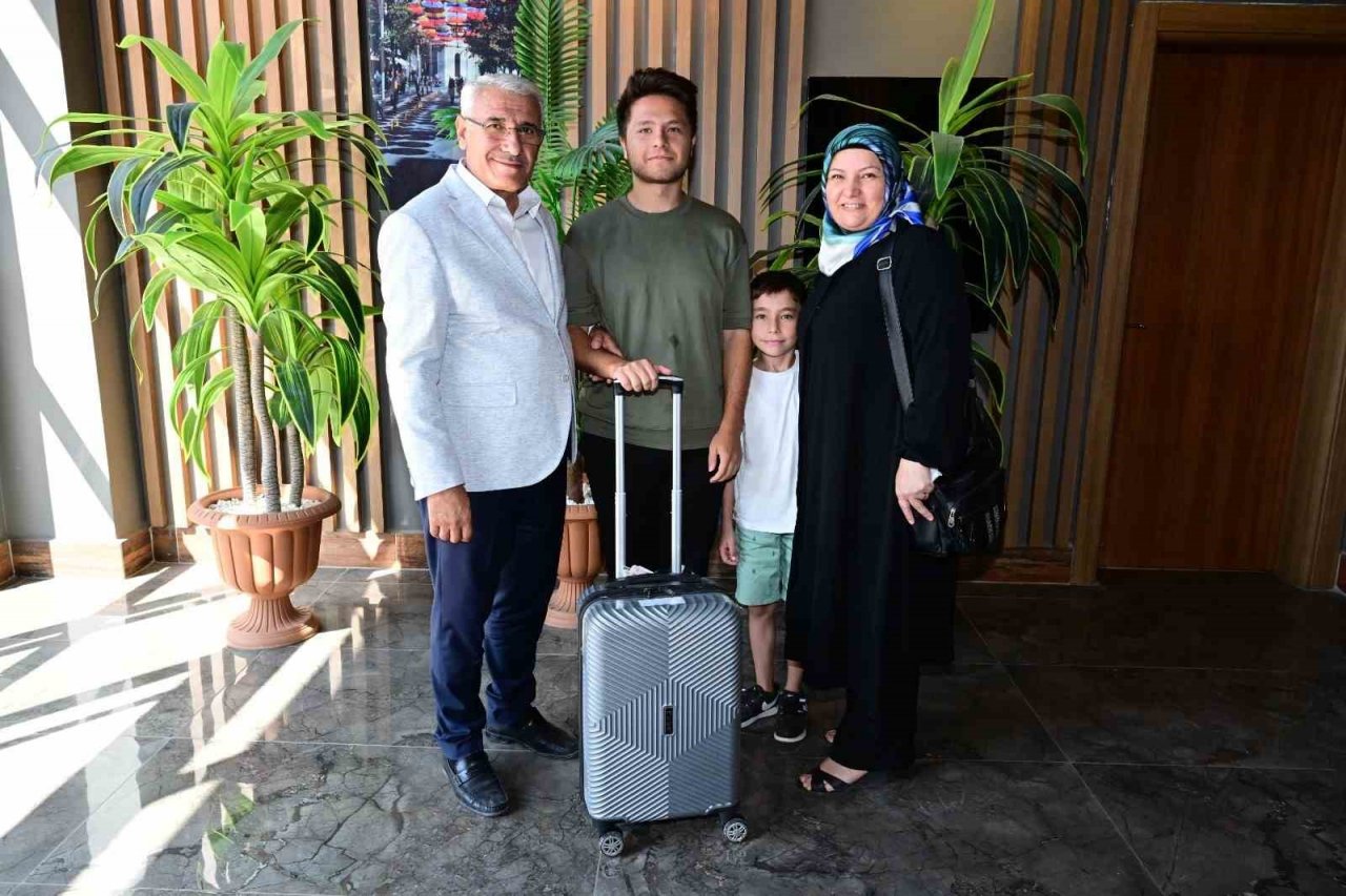 Güder: “Gençlerimizin başarısı Battalgazi’mizin geleceğine ışık tutacak”