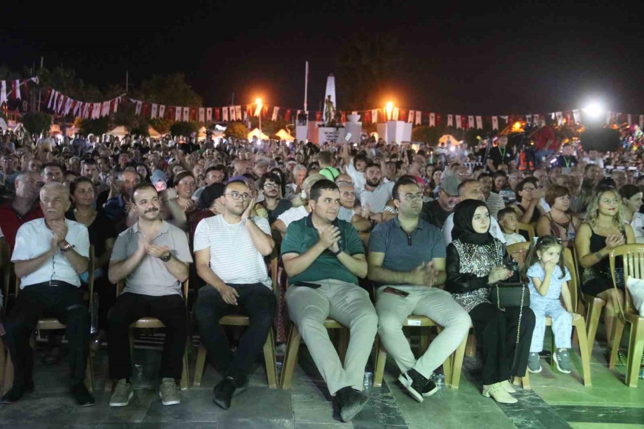 Zurna üstatları Fethiye’de buluştu