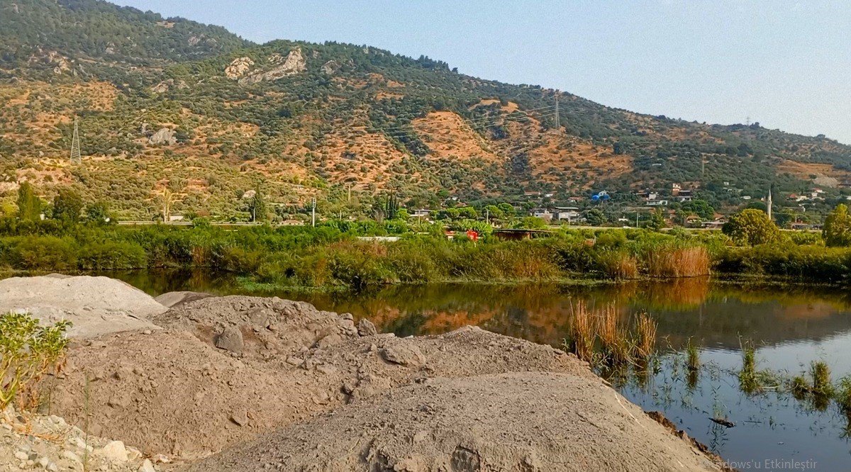 Sulak alanlara çöp atanlar fotokapanlarla tespit edilecek