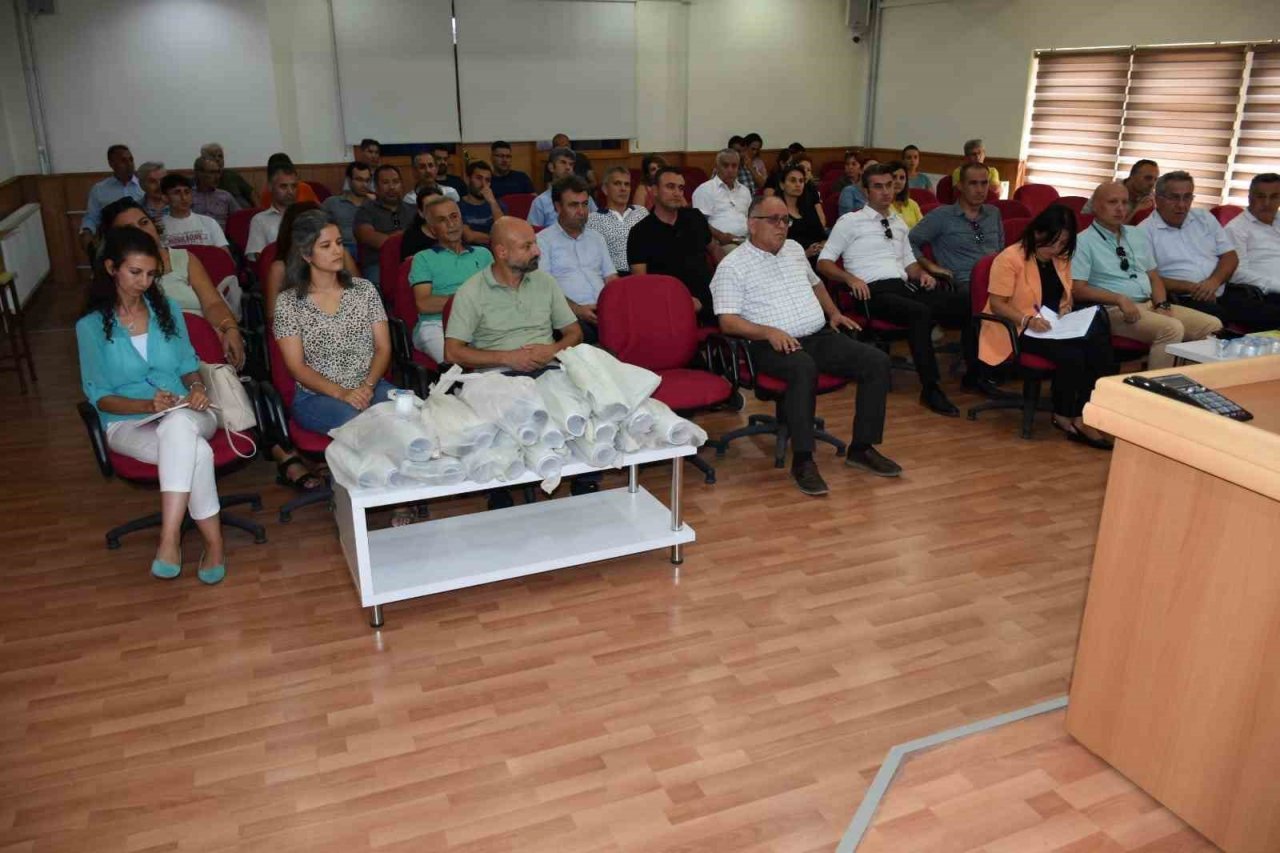 Aydın’da Akdeniz Meyve Sineği ile mücadele başladı