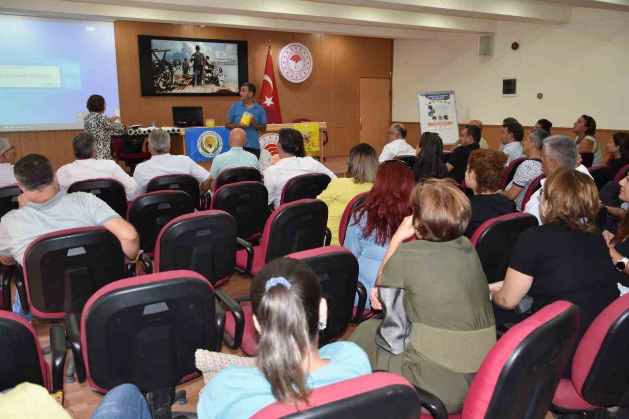 Aydın’da Akdeniz Meyve Sineği ile mücadele başladı