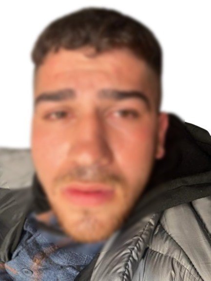 Bağcılar’da devriye atan polislere denk gelince kaçmaya çalışan motosikletli hırsızlar kamerada