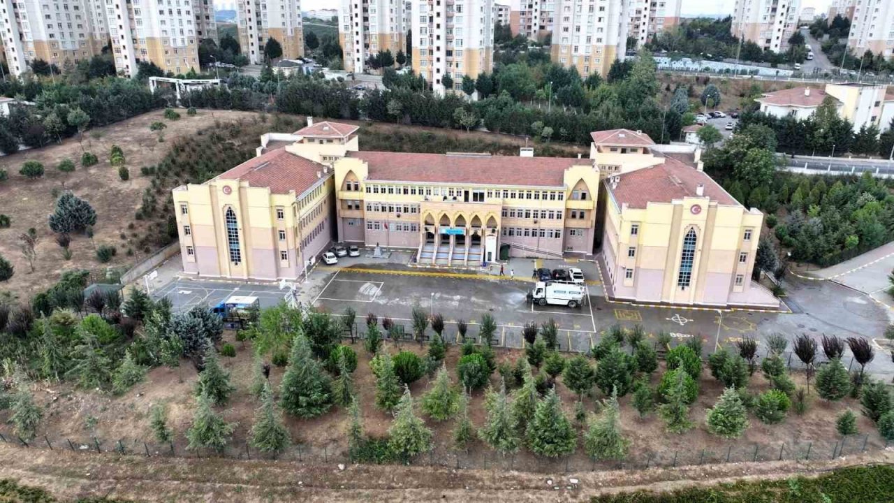 Başakşehir 2023 - 2024 eğitim öğretim yılı öncesinde hazırlıklarını tamamladı