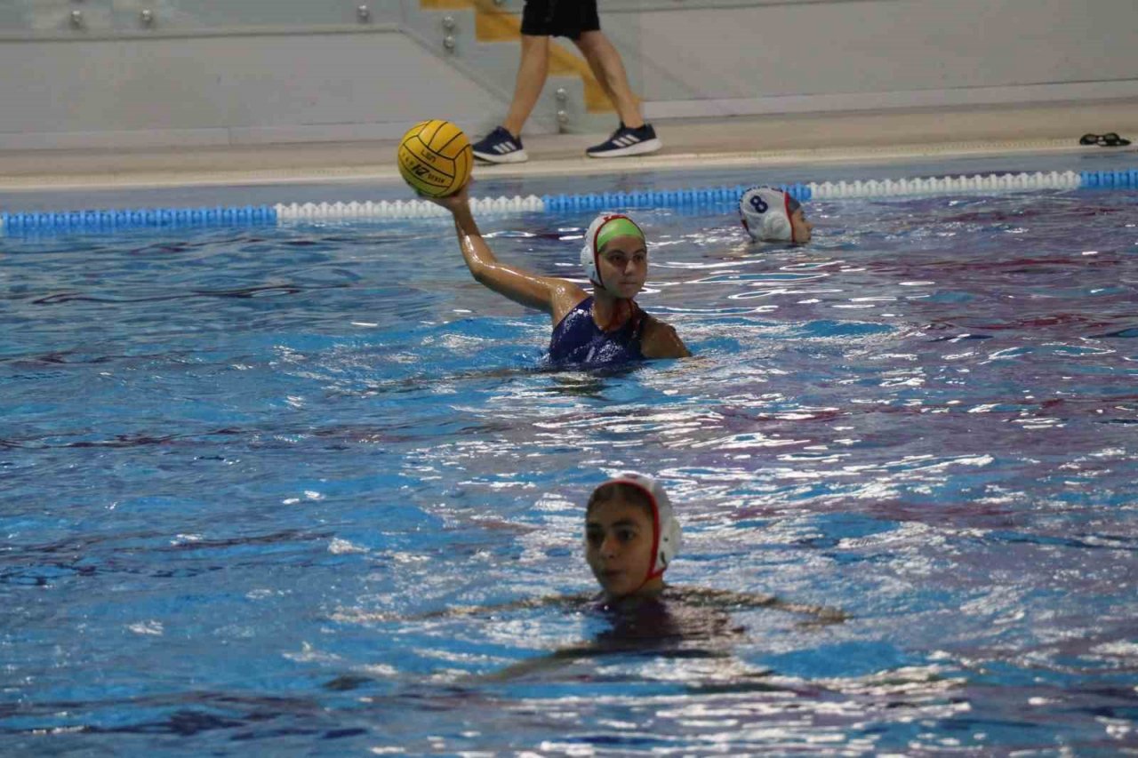 Geleceğin milli takım oyuncuları Bolu’da 2025 Avrupa Şampiyonası’na hazırlanıyor