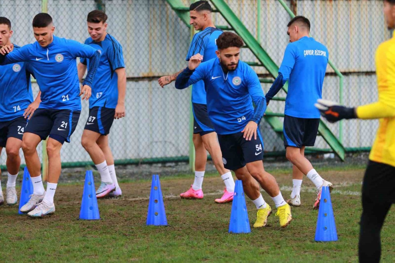 Gustavo Sauer: "Rizespor bu sene çok iyi takım kurdu"