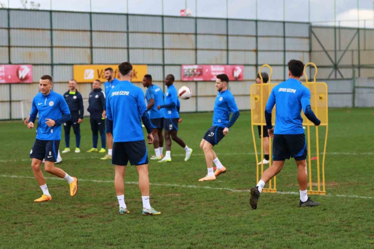 Gustavo Sauer: "Rizespor bu sene çok iyi takım kurdu"