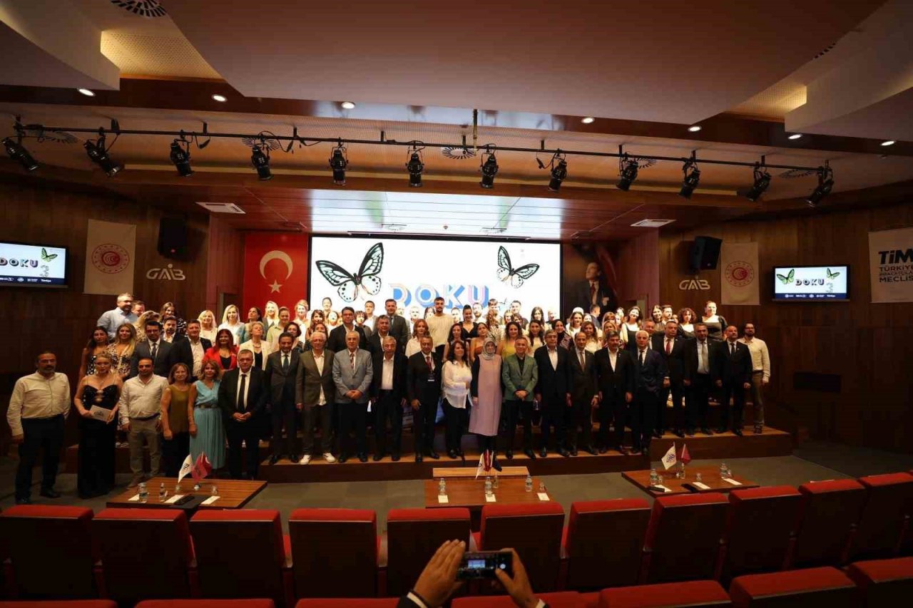 Doku Kumaş Tasarım Yarışması’nın final gecesi Gaziantep’te düzenlendi