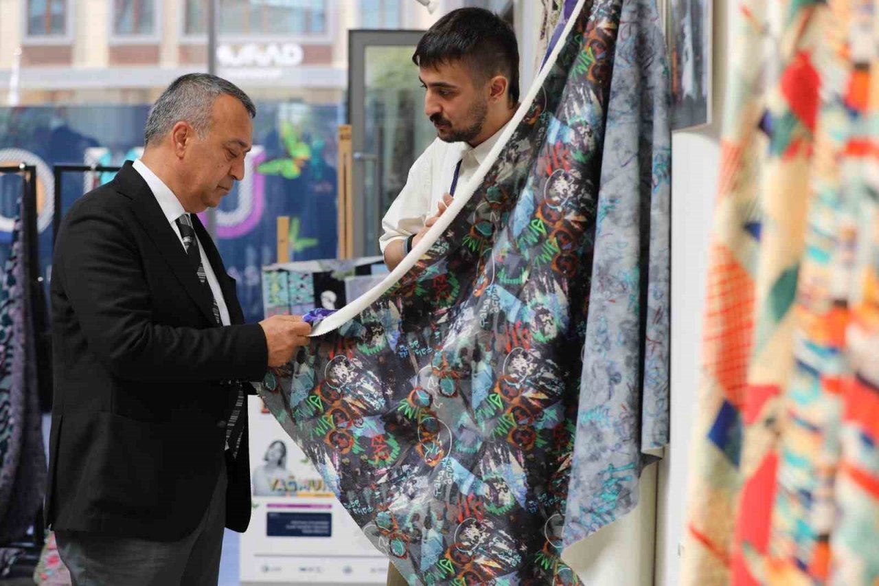 Doku Kumaş Tasarım Yarışması’nın final gecesi Gaziantep’te düzenlendi