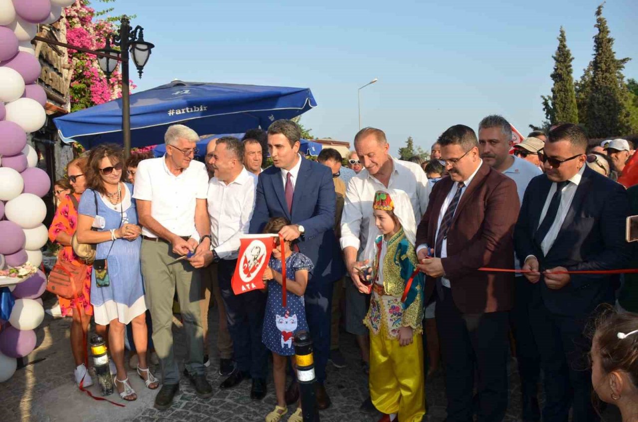 “Dünya Didim’i Seviyor” festivali 75 ülkeden gelenlerin katılımıyla yapıldı