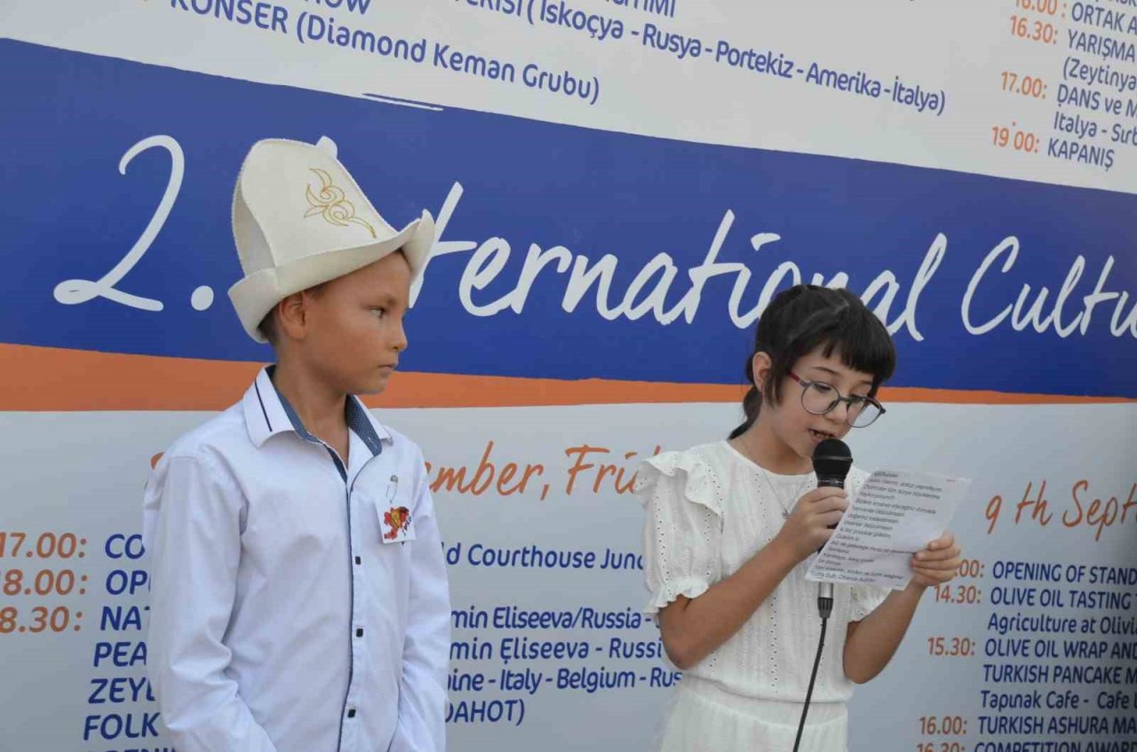 “Dünya Didim’i Seviyor” festivali 75 ülkeden gelenlerin katılımıyla yapıldı