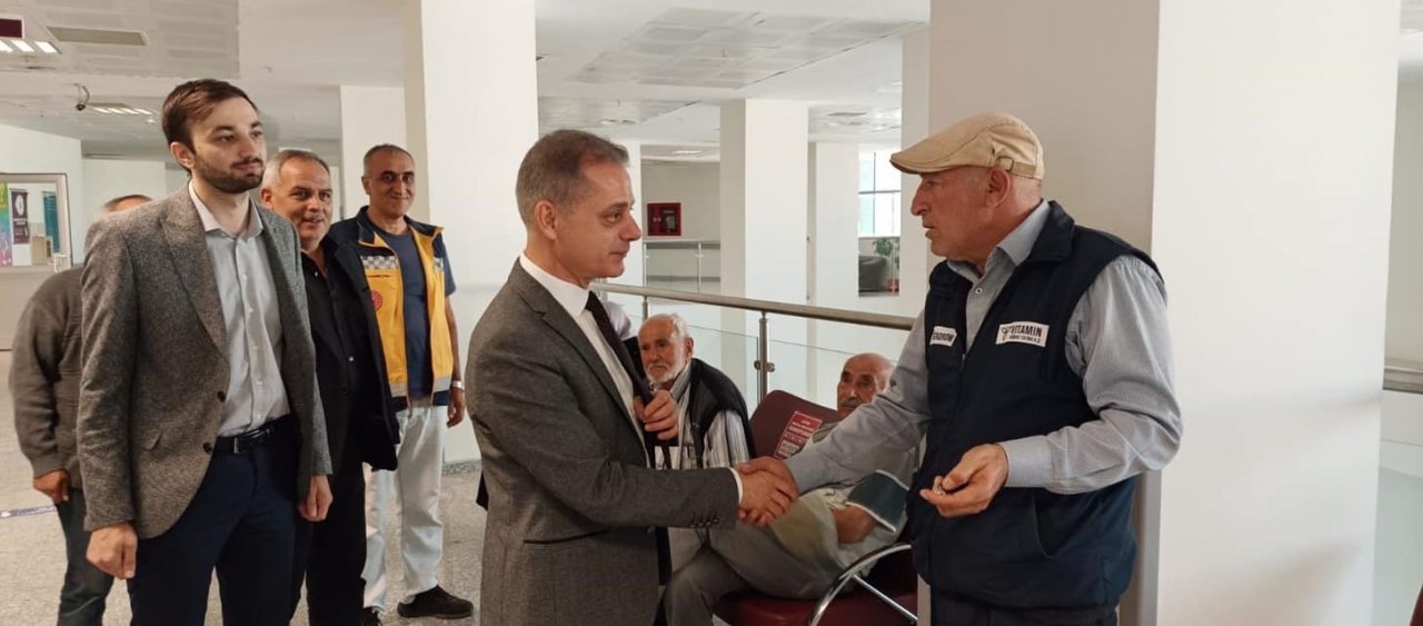 Tekin, Refahiye Devlet Hastanesinde incelemelerde bulundu