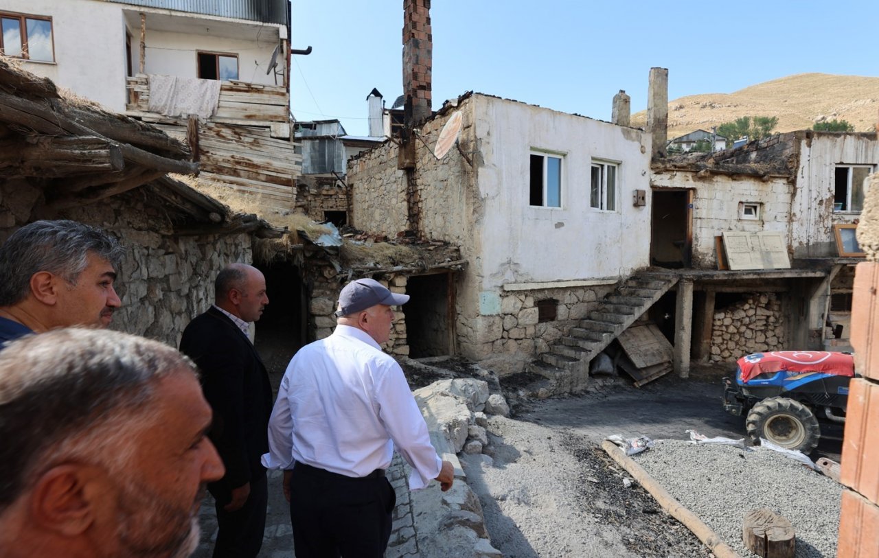 Başkan Sekmen; “500 noktada çalışma yapıyoruz”