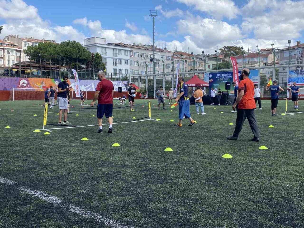 Fatih’te ayak tenisi turnuvası bu yıl 3. kez düzenlendi