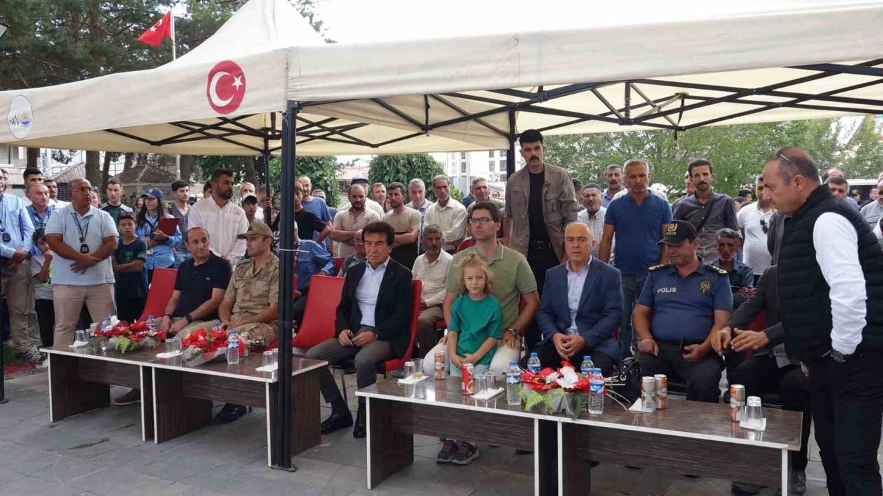 Tour of Van Uluslararası Bisiklet Yarışı’nın Erciş etabı tamamlandı