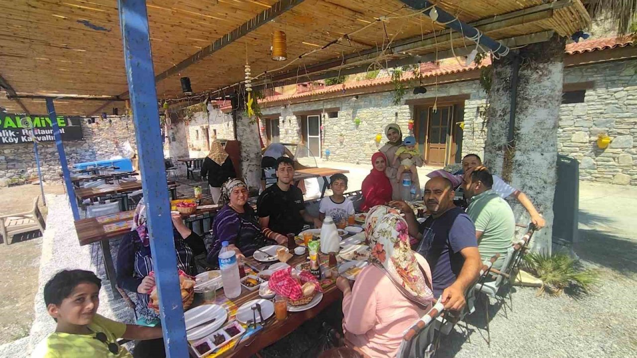 Söke’nin Karina Sahili’nde açıkta alkol satışı ve servisi yasaklandı