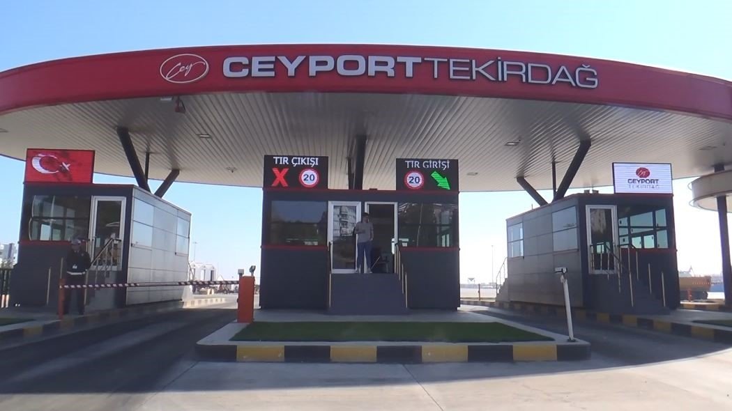 Tekirdağ’da şehrin denizle bağlantısı kesiliyor