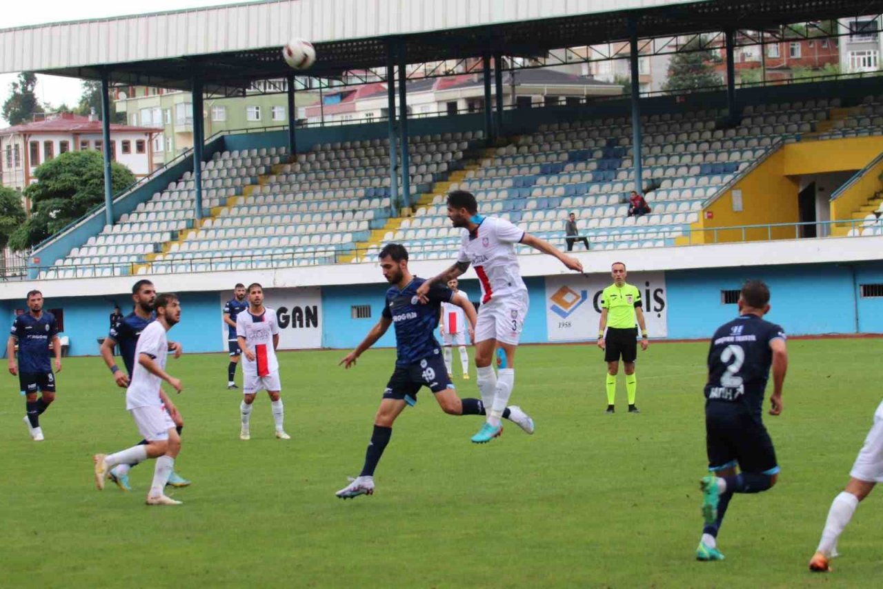 TFF 3. Lig: Pazarspor: 0 - Silifke Belediyespor: 1